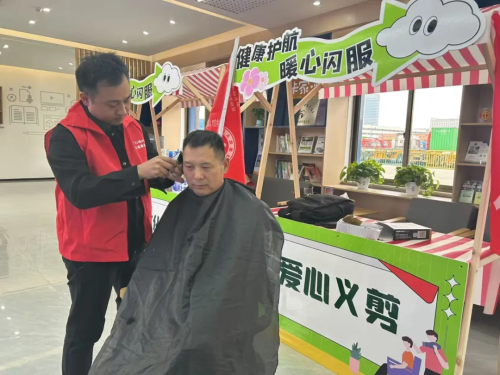 媒體關注丨《寧波日報》頭版：“異鄉客”成為“主人翁”工業社區找到共建密碼
